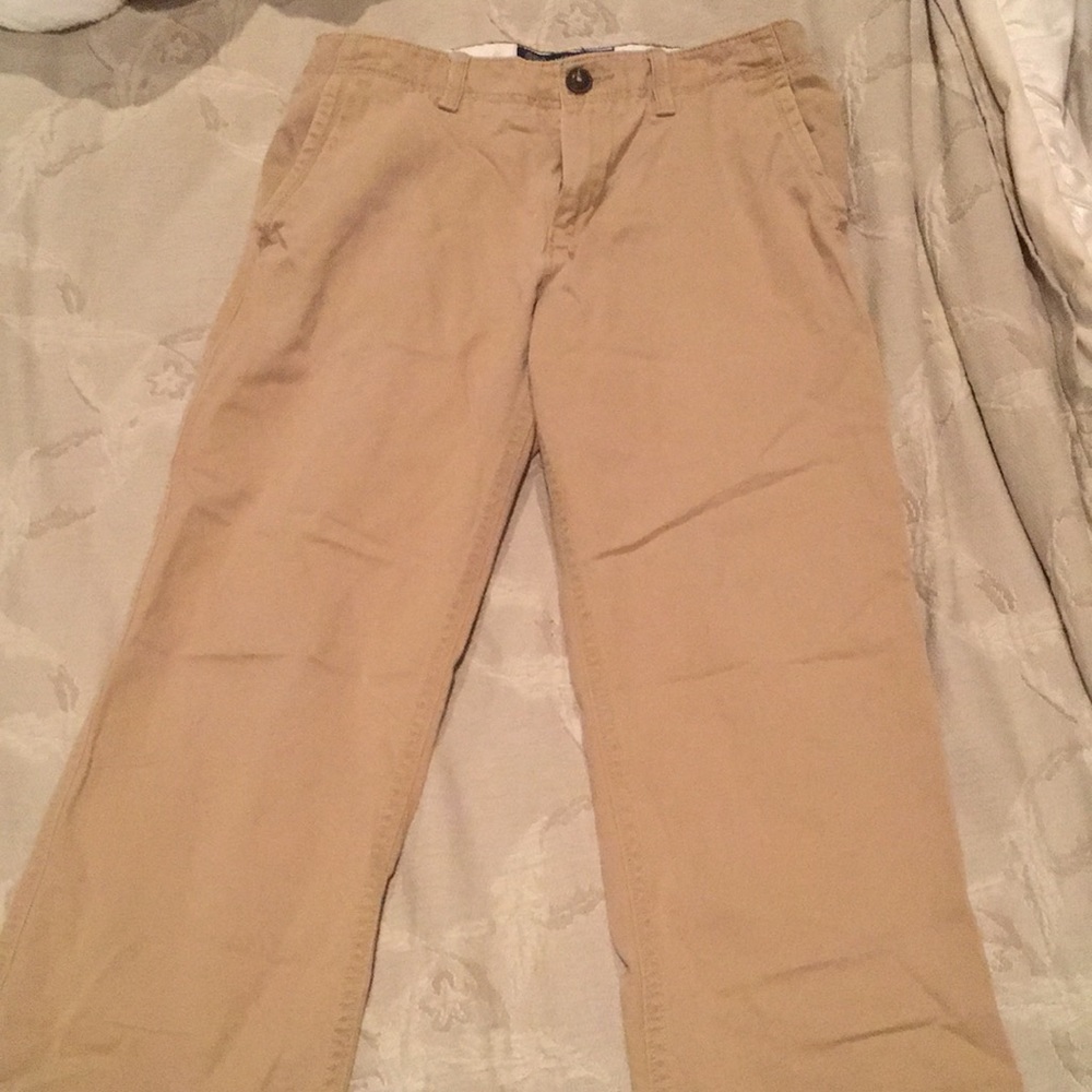 Guys American Eagle khakis
